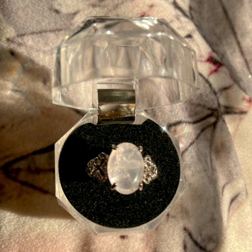 White Agate handcrafted stone ring size 20UK and 10US silver hardware